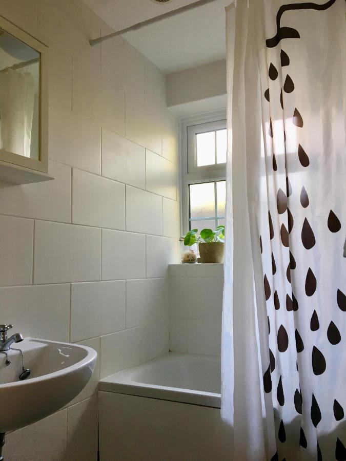 Bodriggy Barn Holiday Cottage Near St Ives Hayle Exterior photo